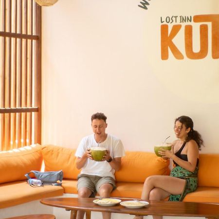 Lost Inn Kuta Capsule Hostel エクステリア 写真
